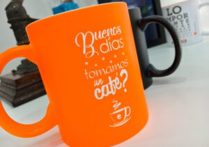 tazas grabadas con laser personalizables